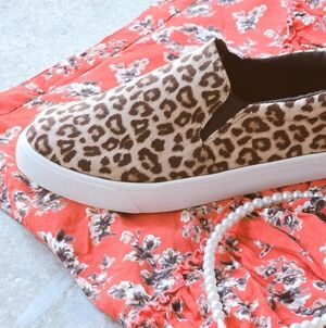 NEW! Soda Leapord Sneakers